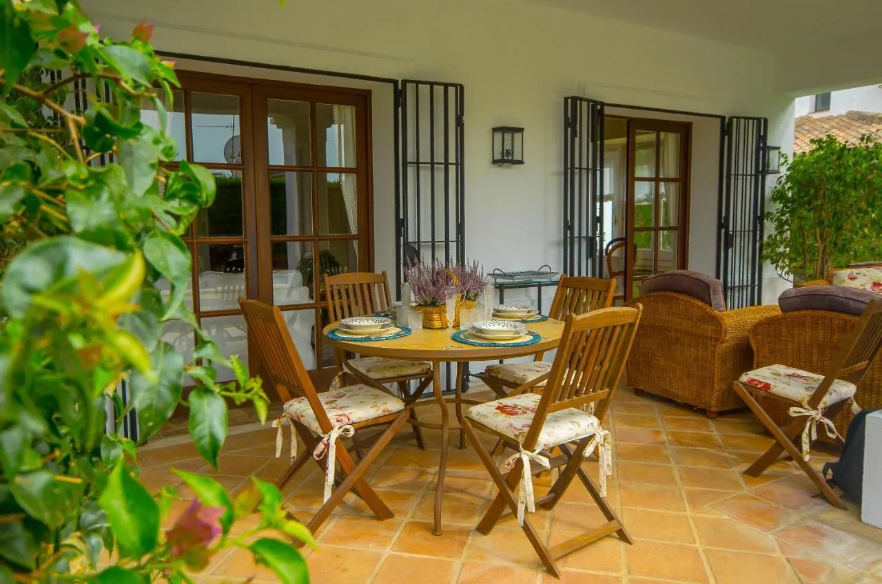 Villa Del Mar- Private Swimming Pool Next To The Beach Estepona