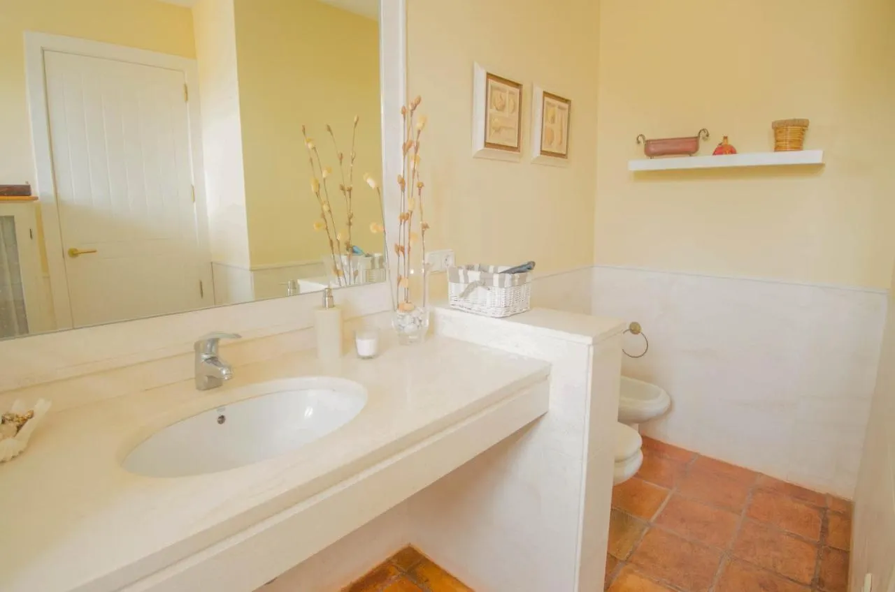 Villa Del Mar- Private Swimming Pool Next To The Beach Estepona 0*,  Spain