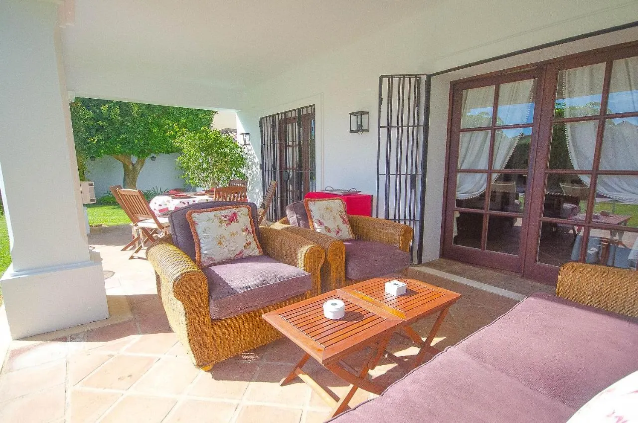 Villa Del Mar- Private Swimming Pool Next To The Beach Estepona Spain
