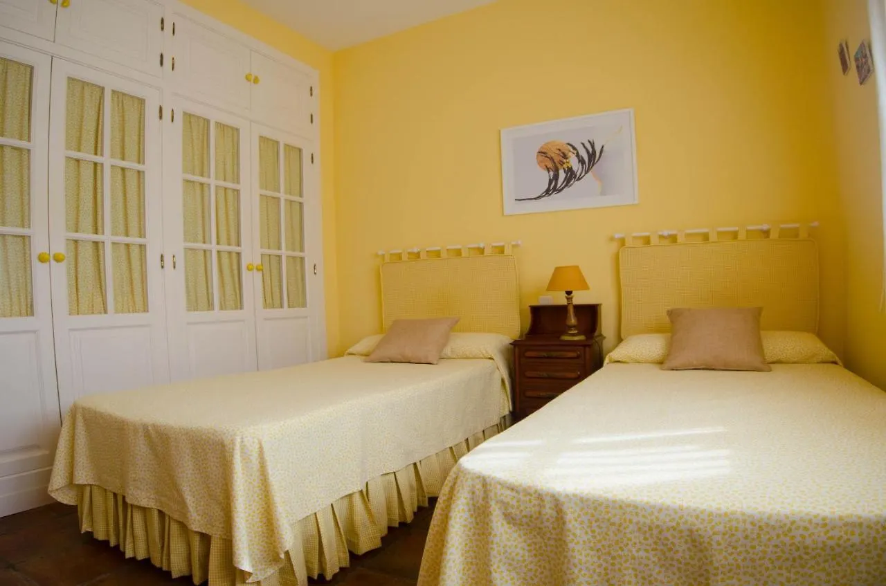 Villa Del Mar- Private Swimming Pool Next To The Beach Estepona