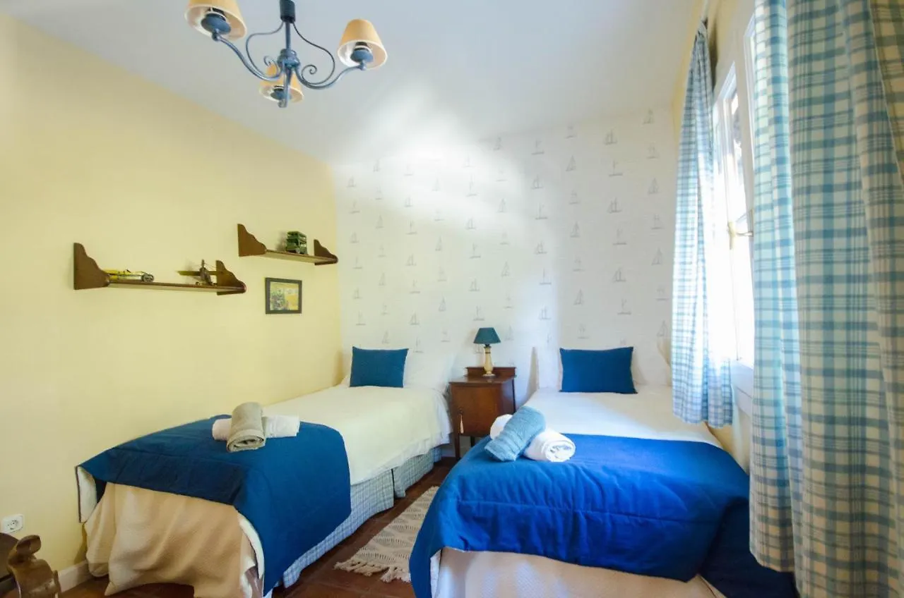 Villa Del Mar- Private Swimming Pool Next To The Beach Estepona 0*,
